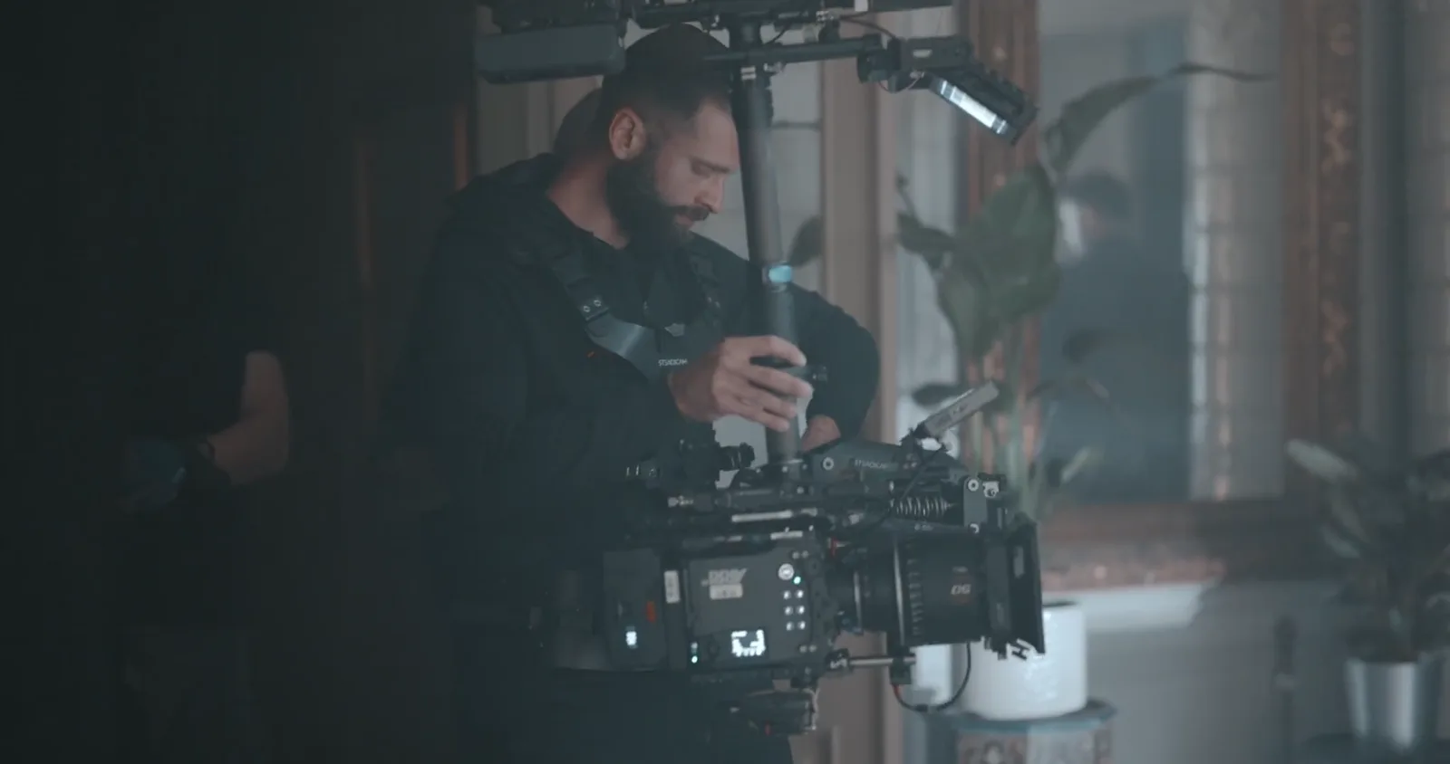 Kamera filmowa ARRI na planie zdjęciowym